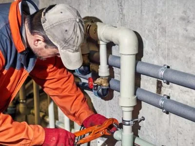 24/7 emergency plumber responding in Denver